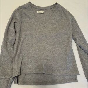 Grey Abercrombie sweater